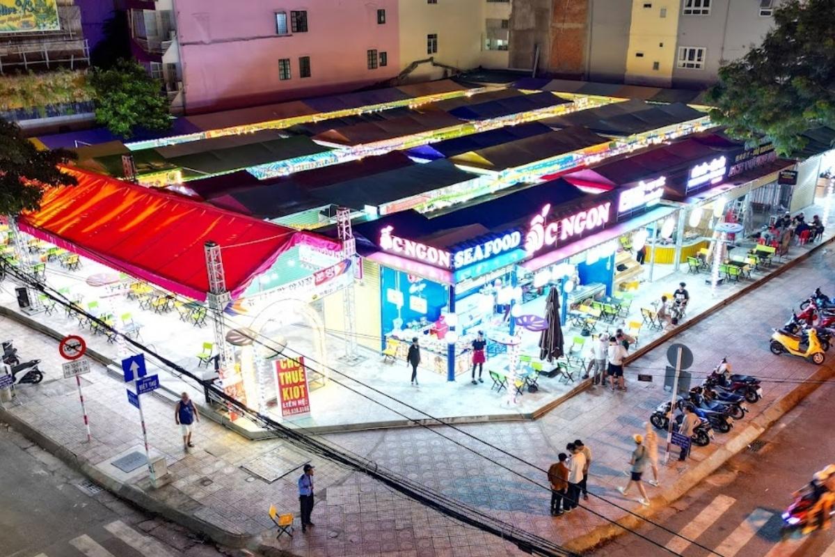 Chợ Đêm Nha Trang: Điểm Đến Ăn Uống, Mua Sắm & Khám Phá Về Đêm image gallery 4
