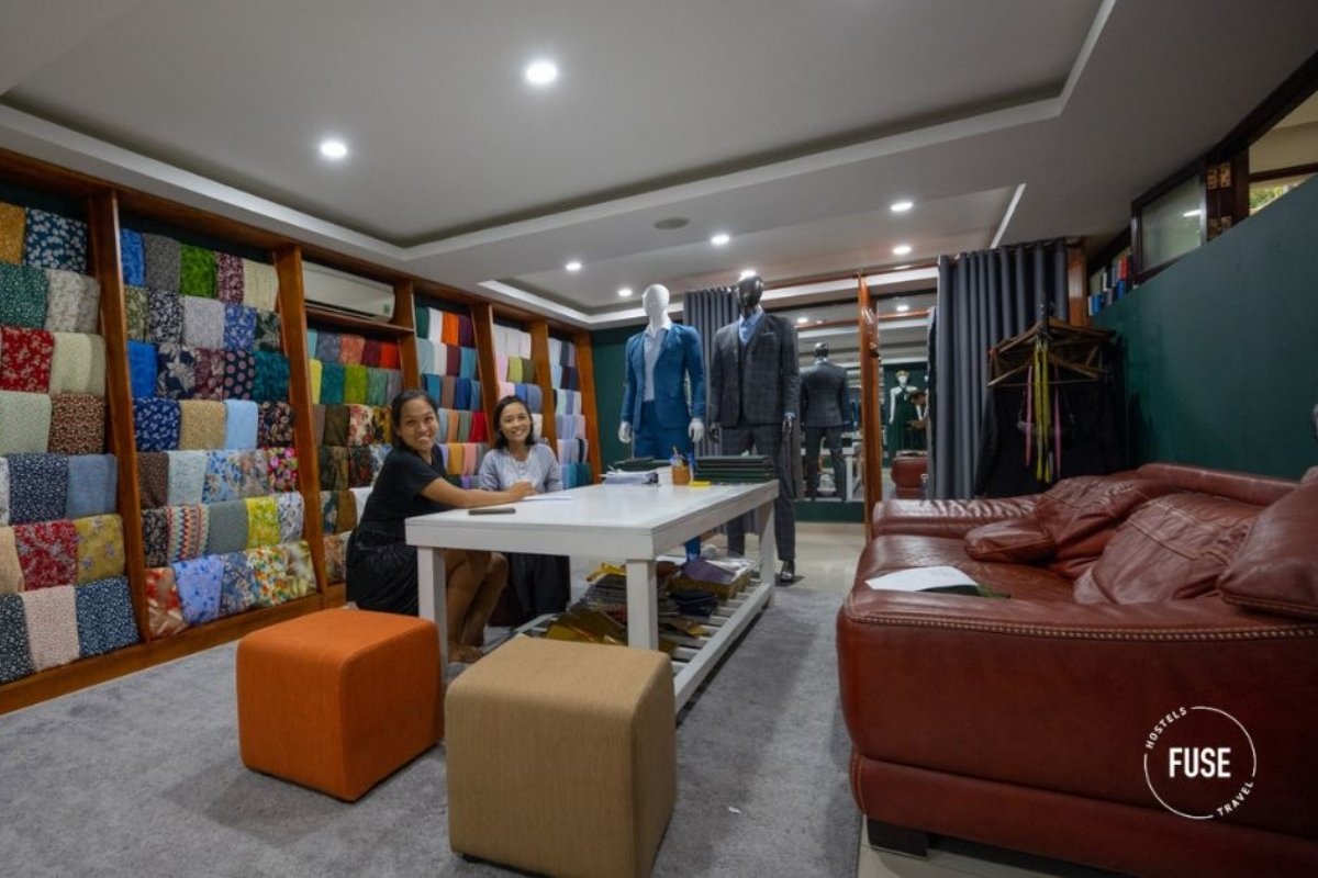 5 Tiệm May Tốt Nhất Ở Hội An: Trải Nghiệm Nhất Định Phải Thử Tại Phố Cổ image gallery 1