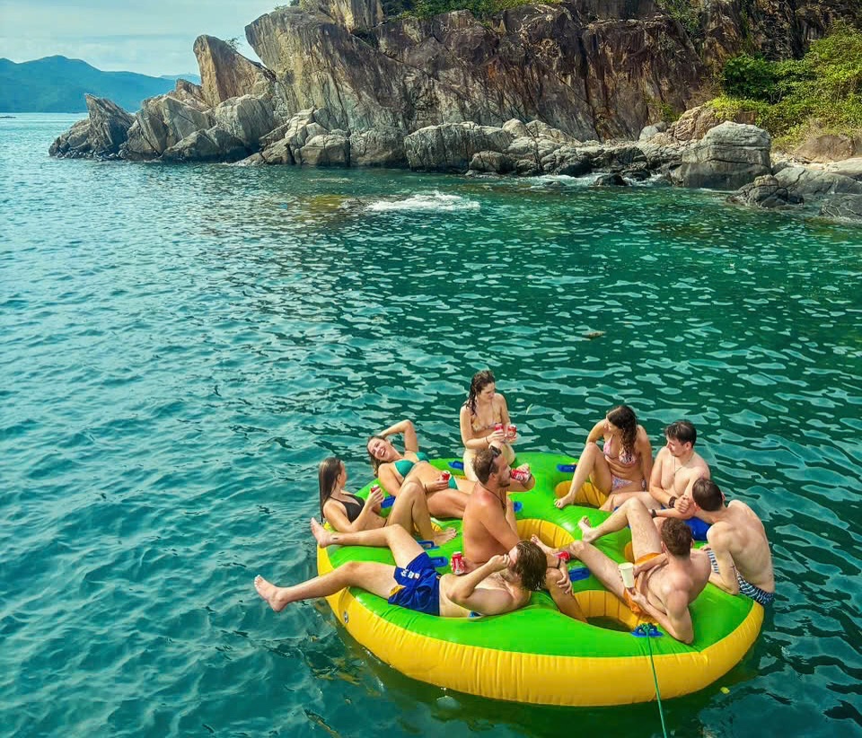 Vietnam Visa Exemption 2025 – Travel Guide & Where to Visit image gallery 1